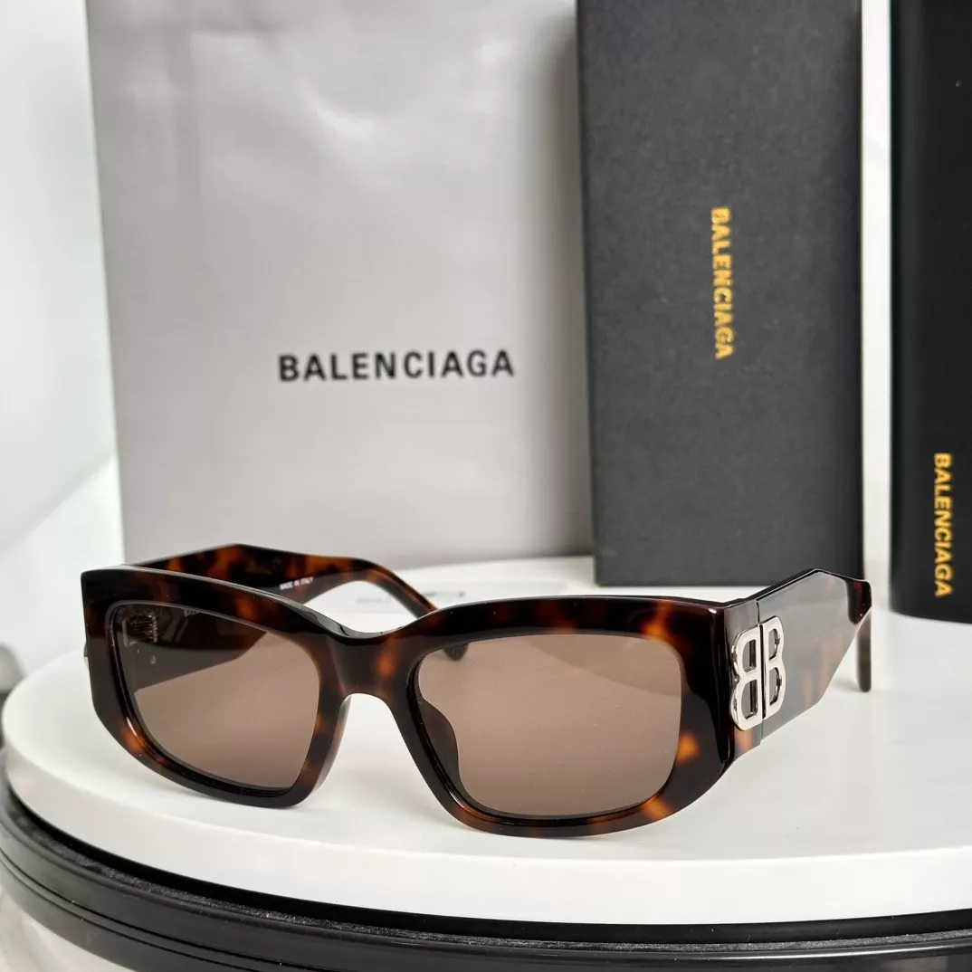 balenciaga aaa qualite lunettes de soleil s_12b207a